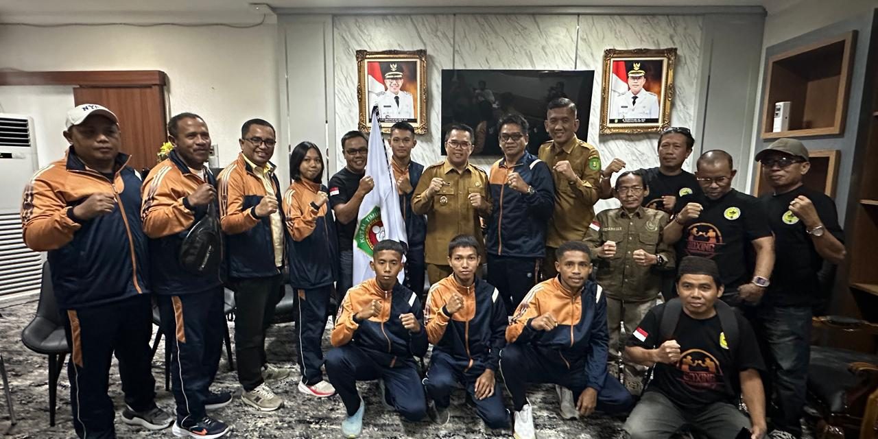 Lepas Atlet Tinju Junior ke Piala Gubernur Kaltim, Wabup Mahyunadi Dorong Sasana Ada di Tiap Kecamatan