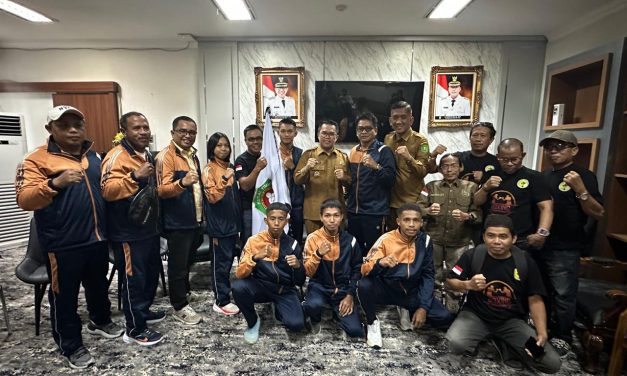 Lepas Atlet Tinju Junior ke Piala Gubernur Kaltim, Wabup Mahyunadi Dorong Sasana Ada di Tiap Kecamatan