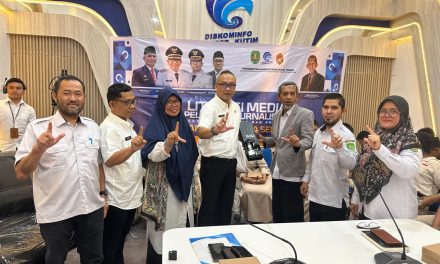 Diskominfo Staper Kutim Latih Siswa SMAN 1 Sangatta Selatan dalam Pembuatan Video Reels dan Fotografi