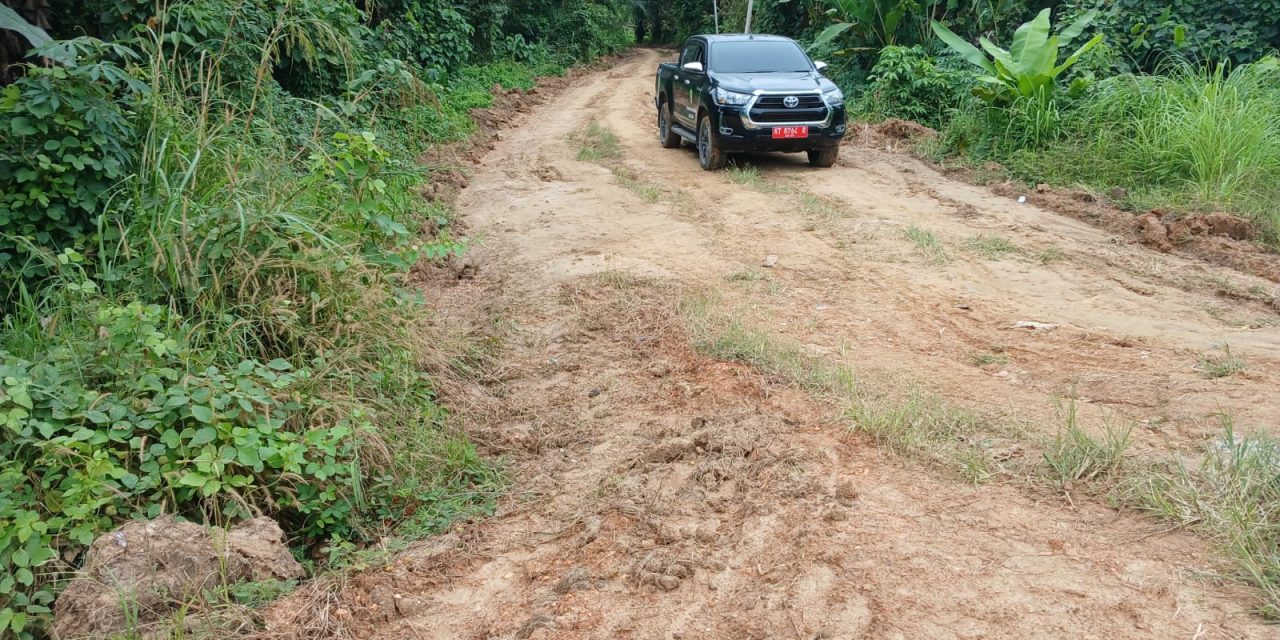 Pembangunan Jalan Antar Kecamatan di Telen Baru Capai 4 Kilometer, Tahun Ini Hanya Direncanakan 1 Kilometer dari Target Awal