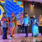 Camat se-Kutim Tampil Memukau dalam Lomba Busana Wastra Gemas Saloka