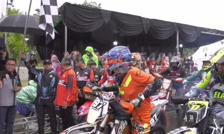 Hujan Tak Surutkan Antusias, Ribuan Rider Ramaikan Jelajah Alam Sangatta 2025