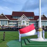 Bupati Ardiansyah Pimpin Upacara HGN ke-80, Tekankan Peran Guru sebagai Agen Peradaban