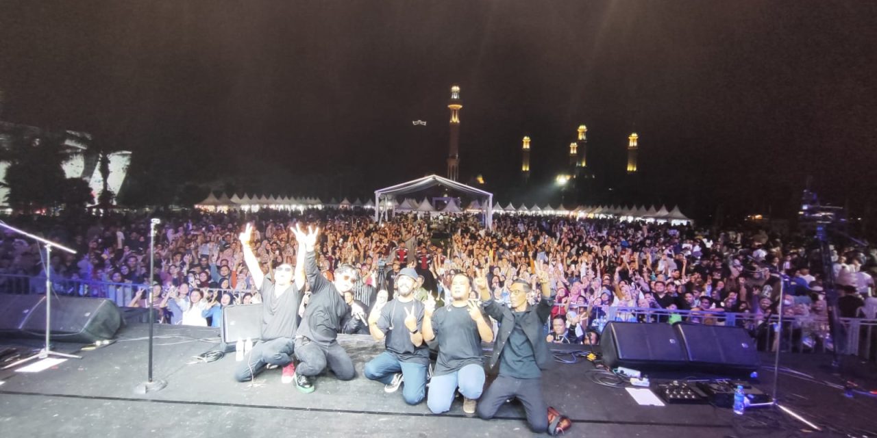 Vagetos Tutup Pekan Pemuda KNPI Kutim dengan Penuh Nostalgia, Ribuan Warga Padati Alun-Alun