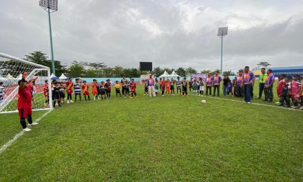 Turnamen Bupati Cup 2025 Dibuka, Kutim Mantapkan Pembinaan Sepak Bola Usia Dini