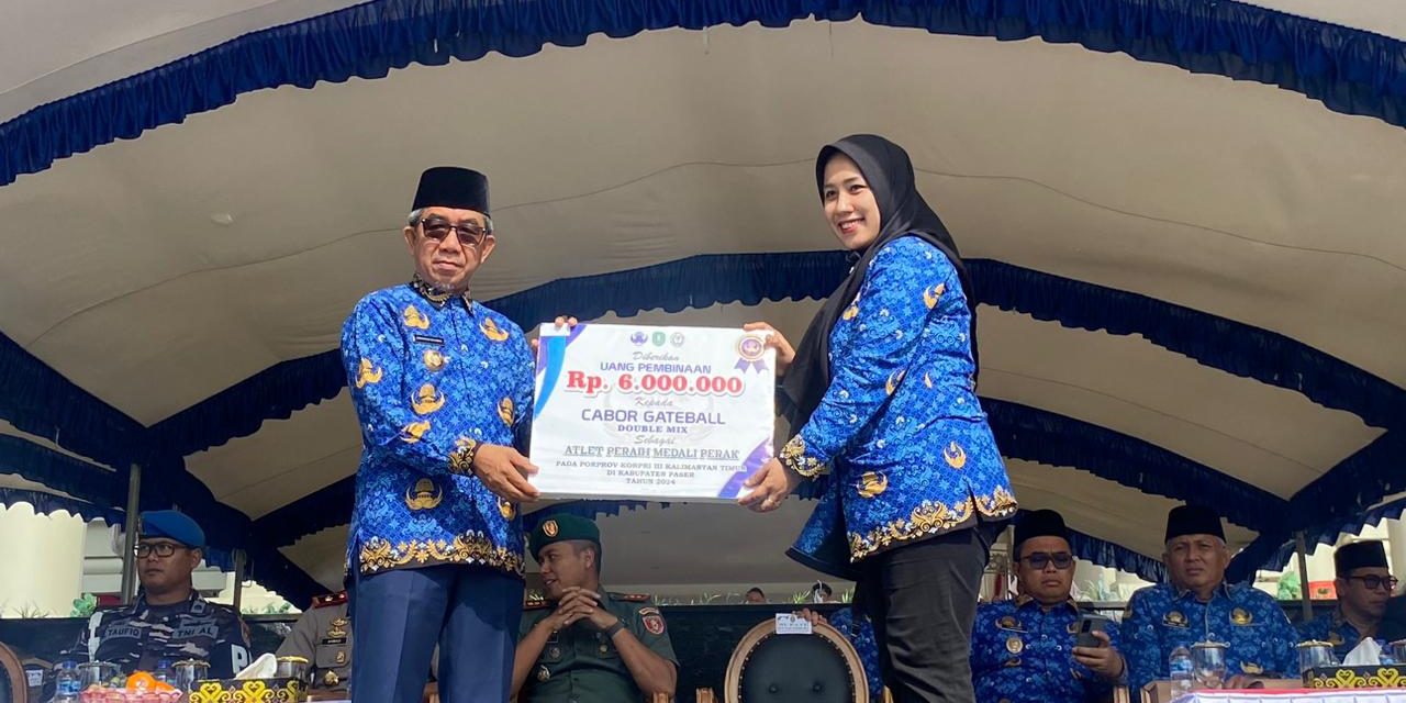 Momentum HUT KORPRI, 16 Cabor ASN Kutim Terima Penghargaan dan Uang Pembinaan