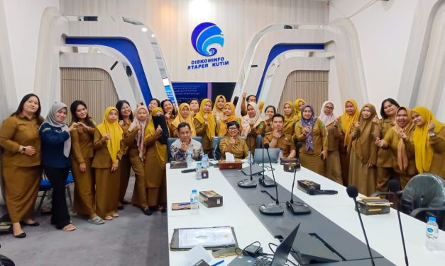 Tertibkan Administrasi, Diskominfo Staper Kutim Sosialisasi Tata Naskah Dinas