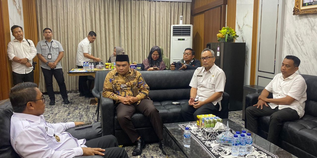 Pemkab Kutim Perkuat Keterbukaan Informasi, Transparansi Didorong hingga Desa