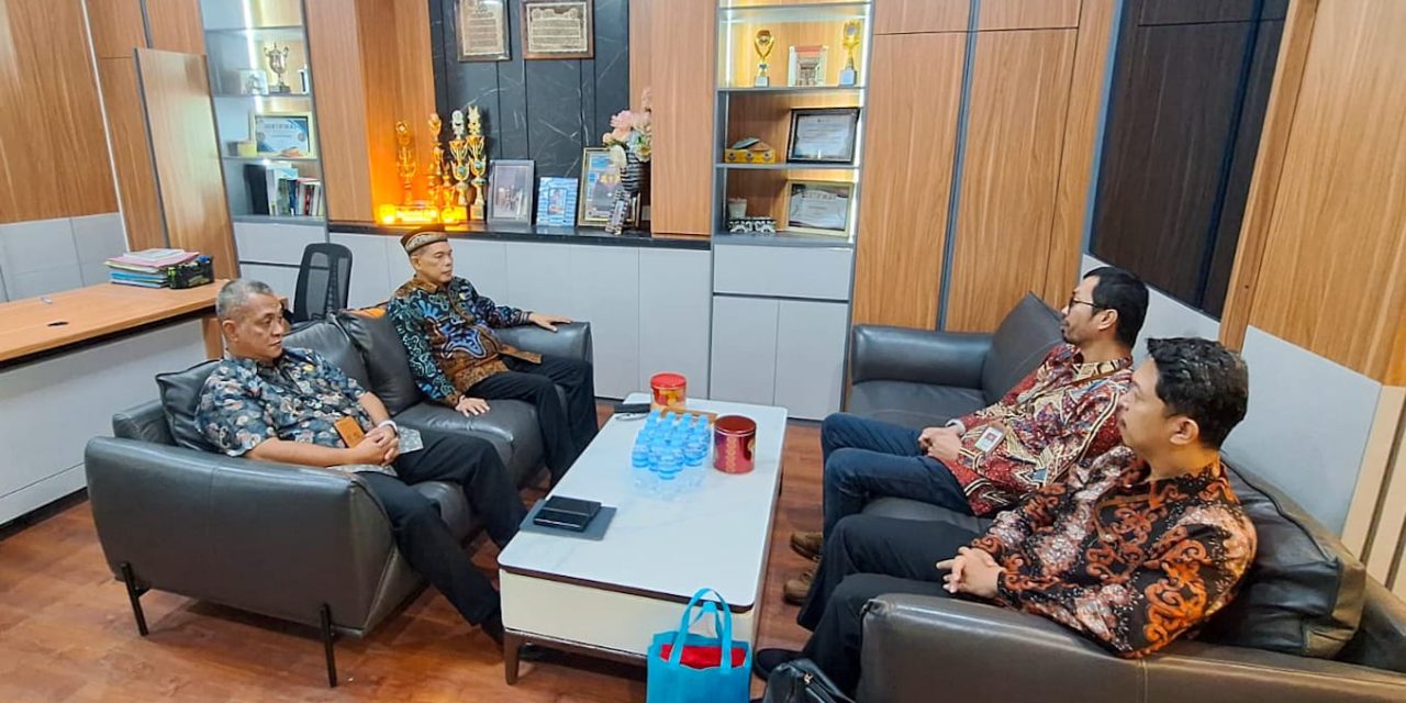 Disperindag Kutim Jajaki Kerja Sama Industri Hijau dan Sertifikasi Halal dengan Kemenperin