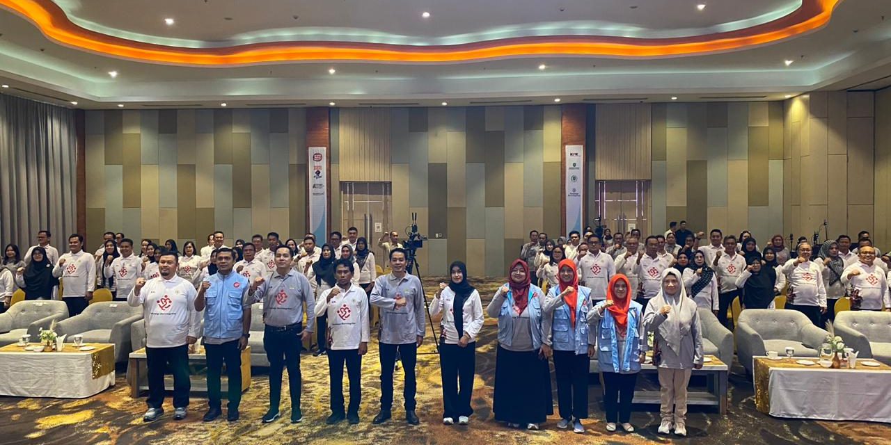 DPRD Kutim dan Pasangan Ikuti Bimtek Keluarga Berintegritas Bersama KPK