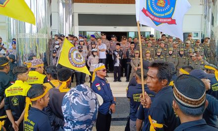 DPRD dan Disnakertrans Kutim Siapkan Evaluasi Regulasi Usai Aksi RKB Bela Pekerja Lokal