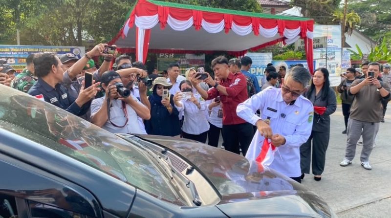.000 Bendera Merah Putih Dibagikan, Pemkab Kutim Kobarkan Semangat Nasionalisme