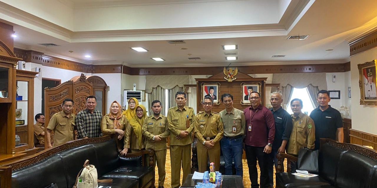 Bupati Kutim Dorong Perusahaan Sawit Perhatikan Hak Pekerja dan Keluarga