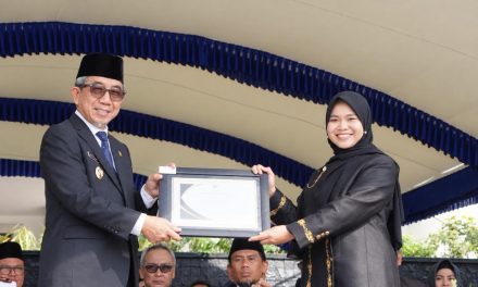 Aiva E. DG Pakerrai Raih Penghargaan Pemuda Kutim 2026 Bidang Pendidikan dan Inovasi