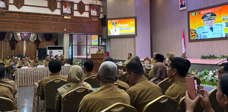 Realisasi Anggaran Kutim Baru 46,75 Persen, Bupati Minta OPD Percepat Pekerjaan