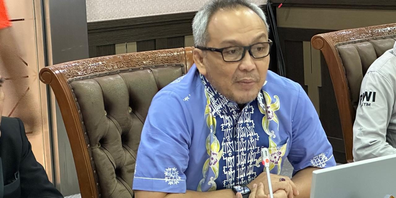 Kadis Kominfo Kutim Minta Tingkatkan Kompetensi Wartawan